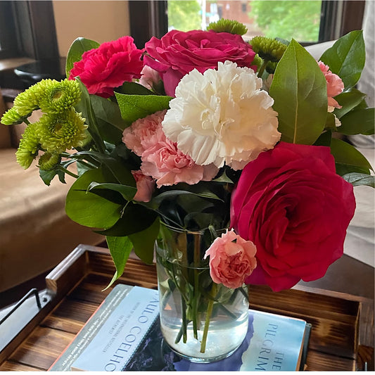 Sweet & Pretty Bouquet – Dutch Floral, Edina MO