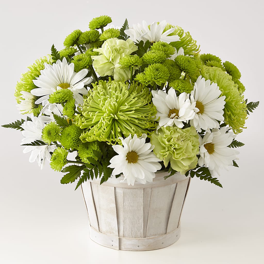 Lucky Charm Basket (Standard) – Dutch Floral, Edina MO