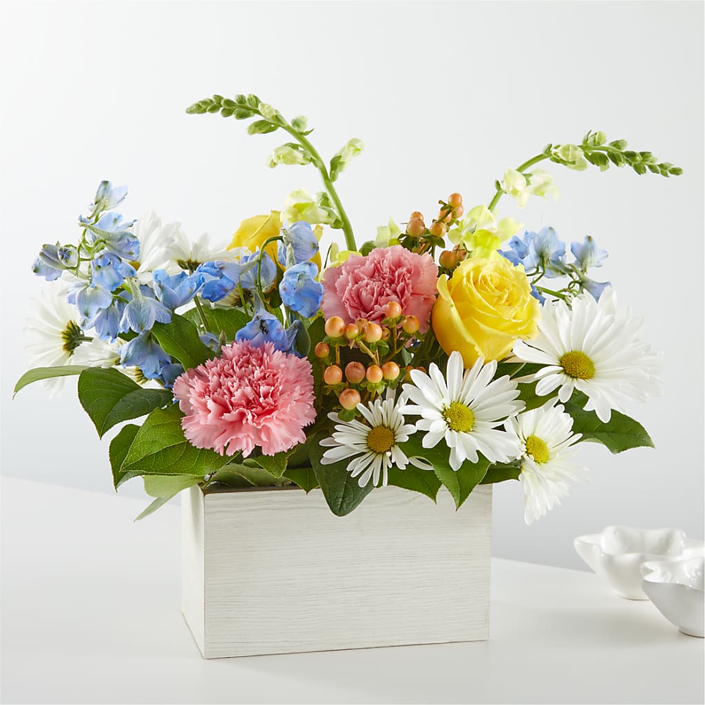 Sun Salutation Box Bouquet – Dutch Floral, Edina MO