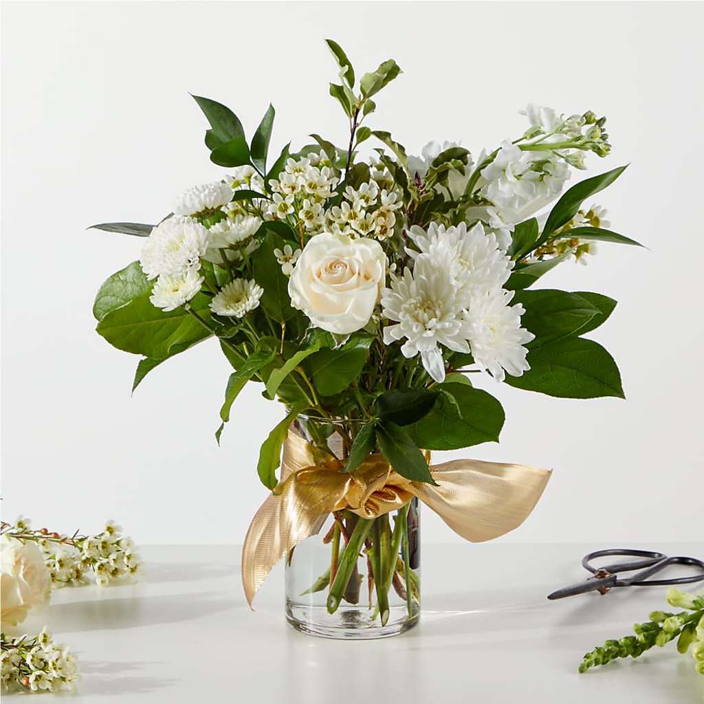 New Beginnings – A Florist Original – Dutch Floral, Edina MO