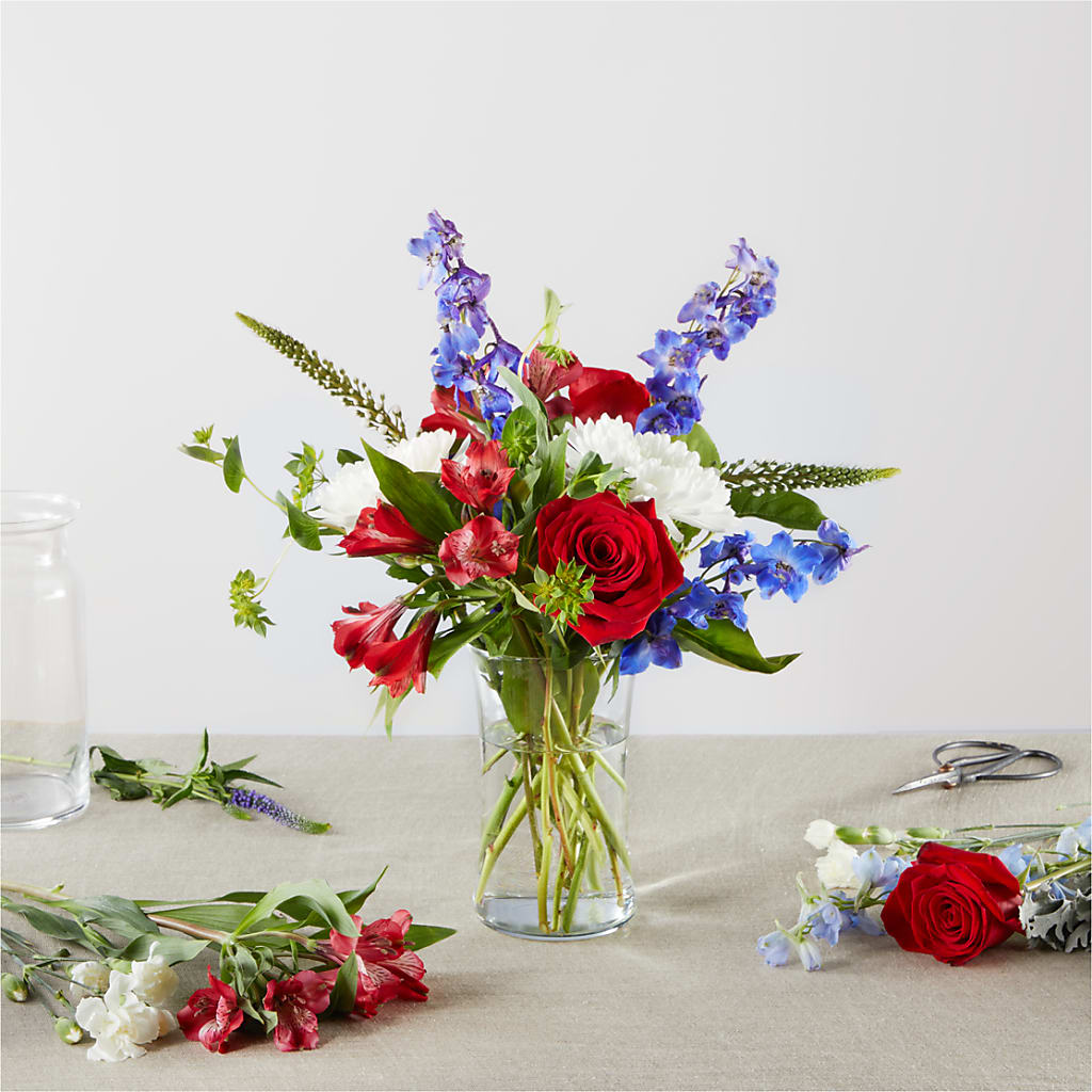 Star Spangled - A Florist Original – Dutch Floral, Edina MO