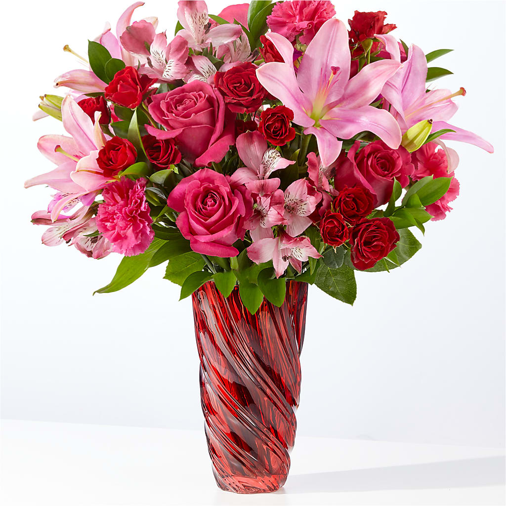 In Love Bouquet with Luxe Swirl Vase – Dutch Floral, Edina MO