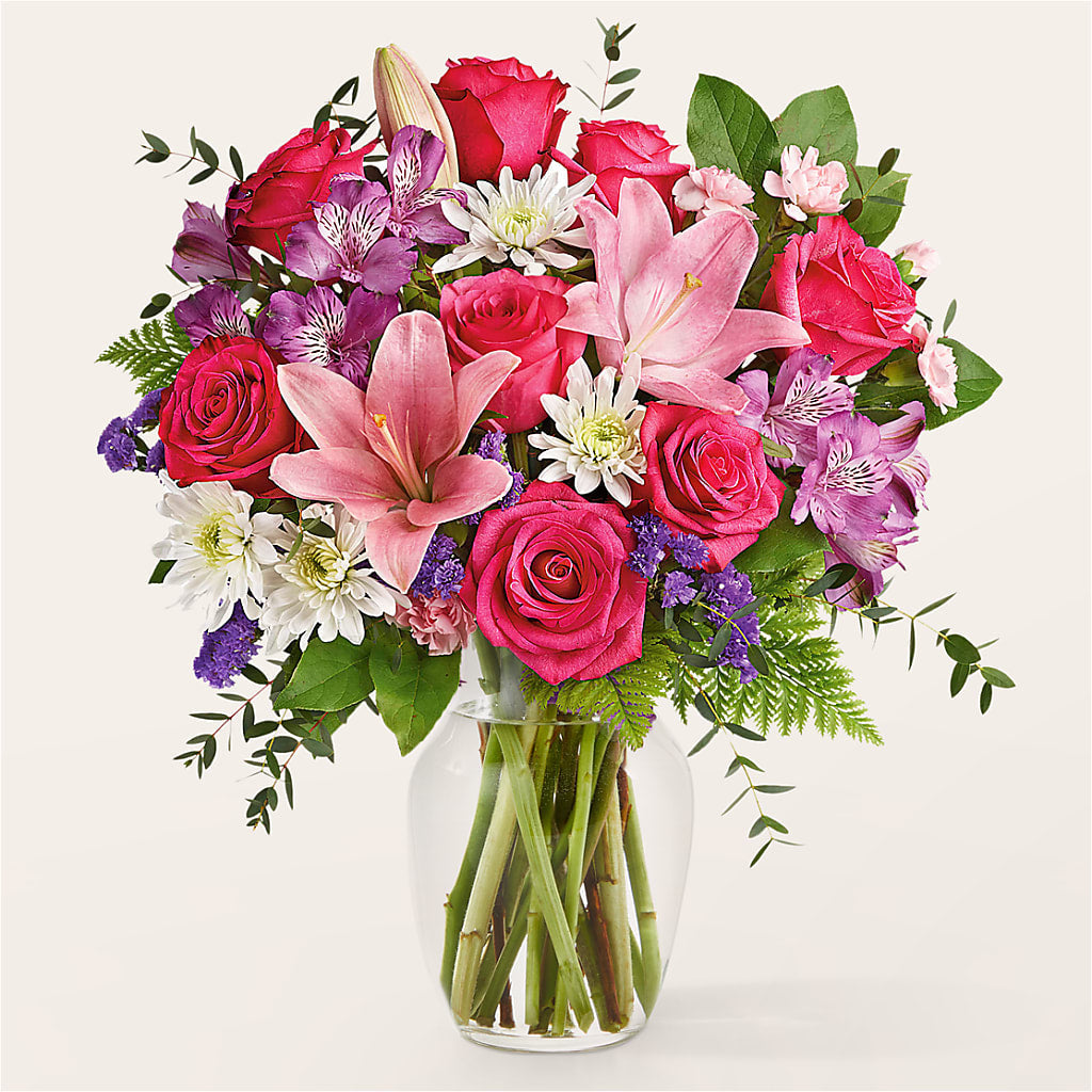Lace & Pearls Bouquet – Dutch Floral, Edina MO