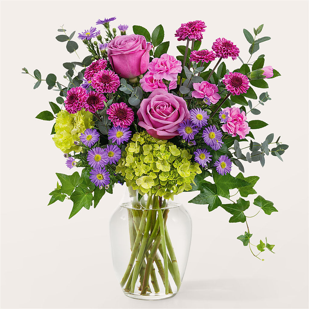 Whispering Garden Bouquet – Dutch Floral, Edina MO