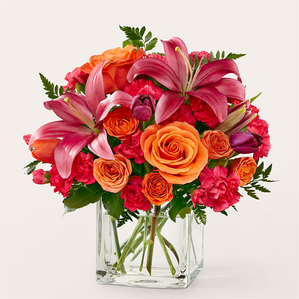 Lucky Lily Bouquet – Dutch Floral, Edina MO