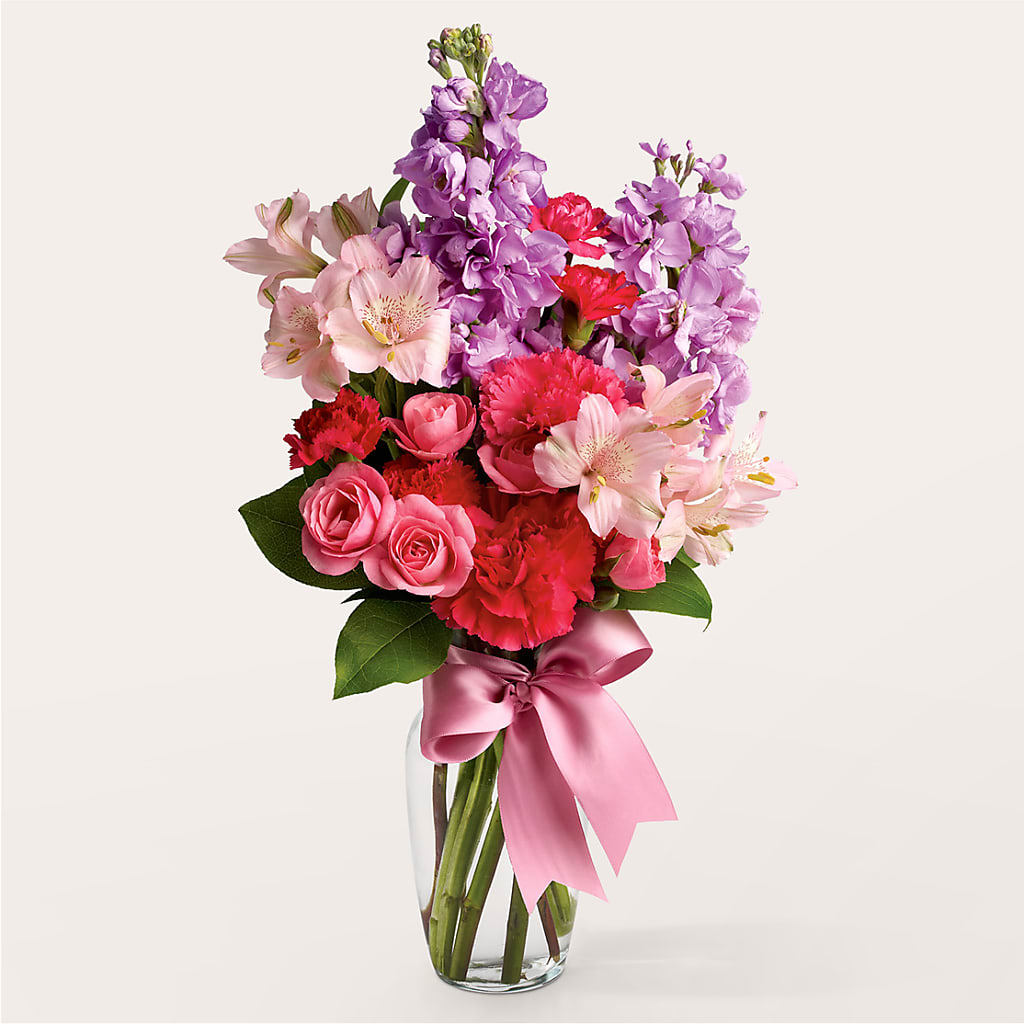 Main Character Bouquet – Dutch Floral, Edina MO