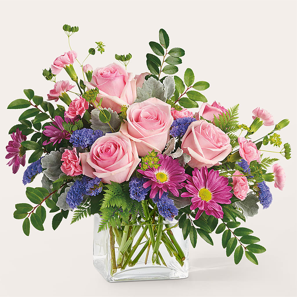 Starlet Bouquet – Dutch Floral, Edina MO