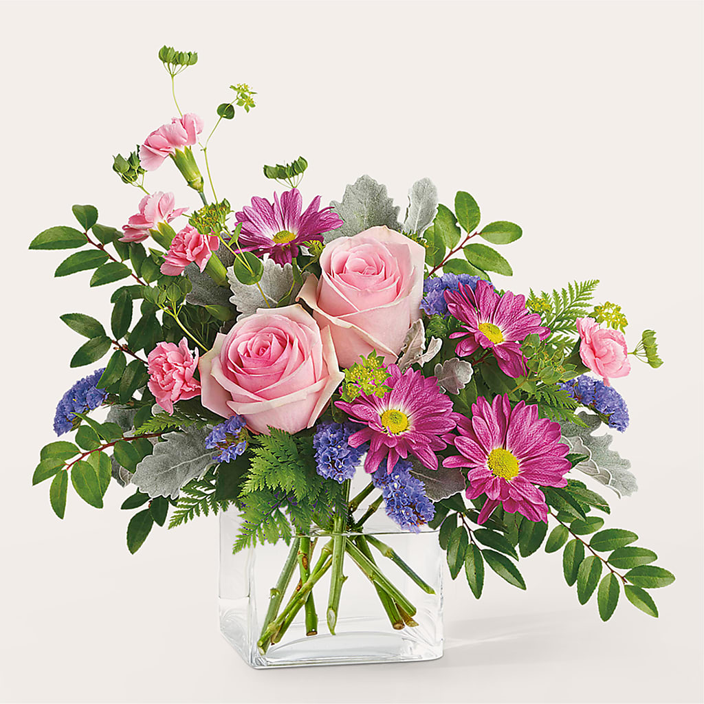 Starlet Bouquet – Dutch Floral, Edina MO