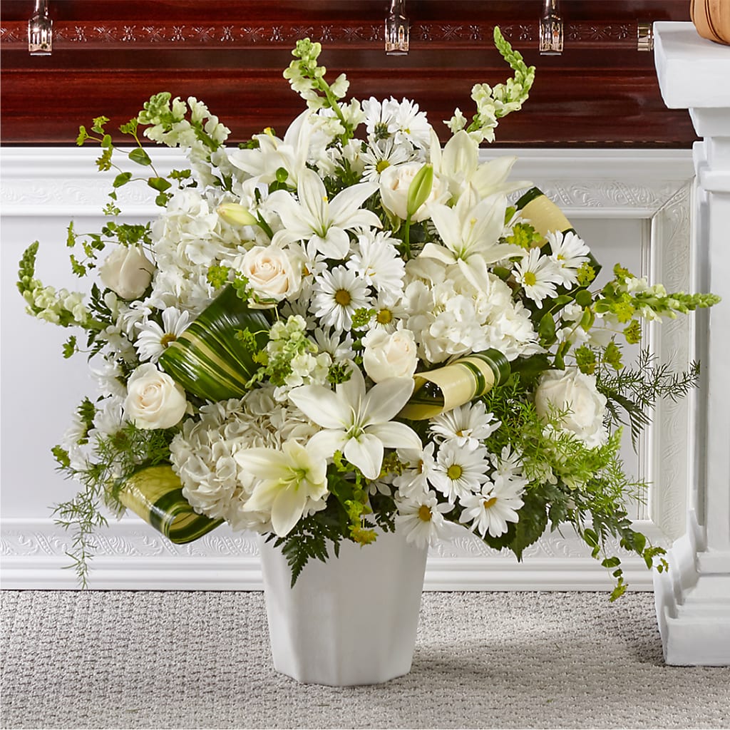 Thoughts of Tranquility Floor Basket – Dutch Floral, Edina MO