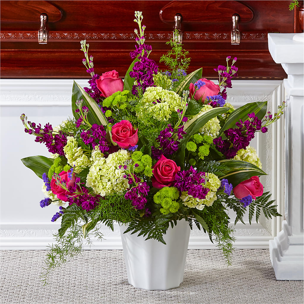 Beautiful Horizons Floor Basket – Dutch Floral, Edina MO