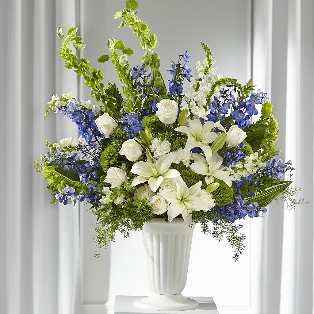 Heartfelt Hope Arrangement – Dutch Floral, Edina MO