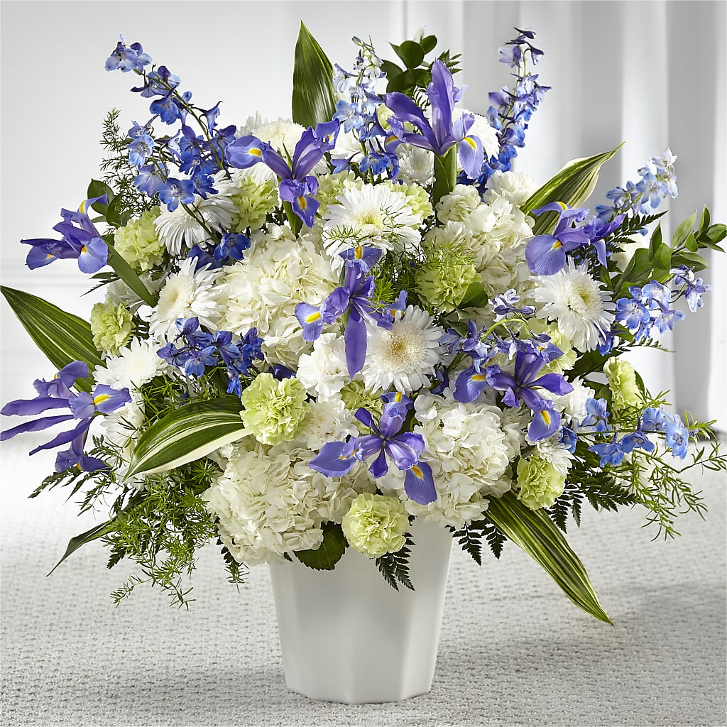 Soft Serenity Floor Basket – Dutch Floral, Edina MO