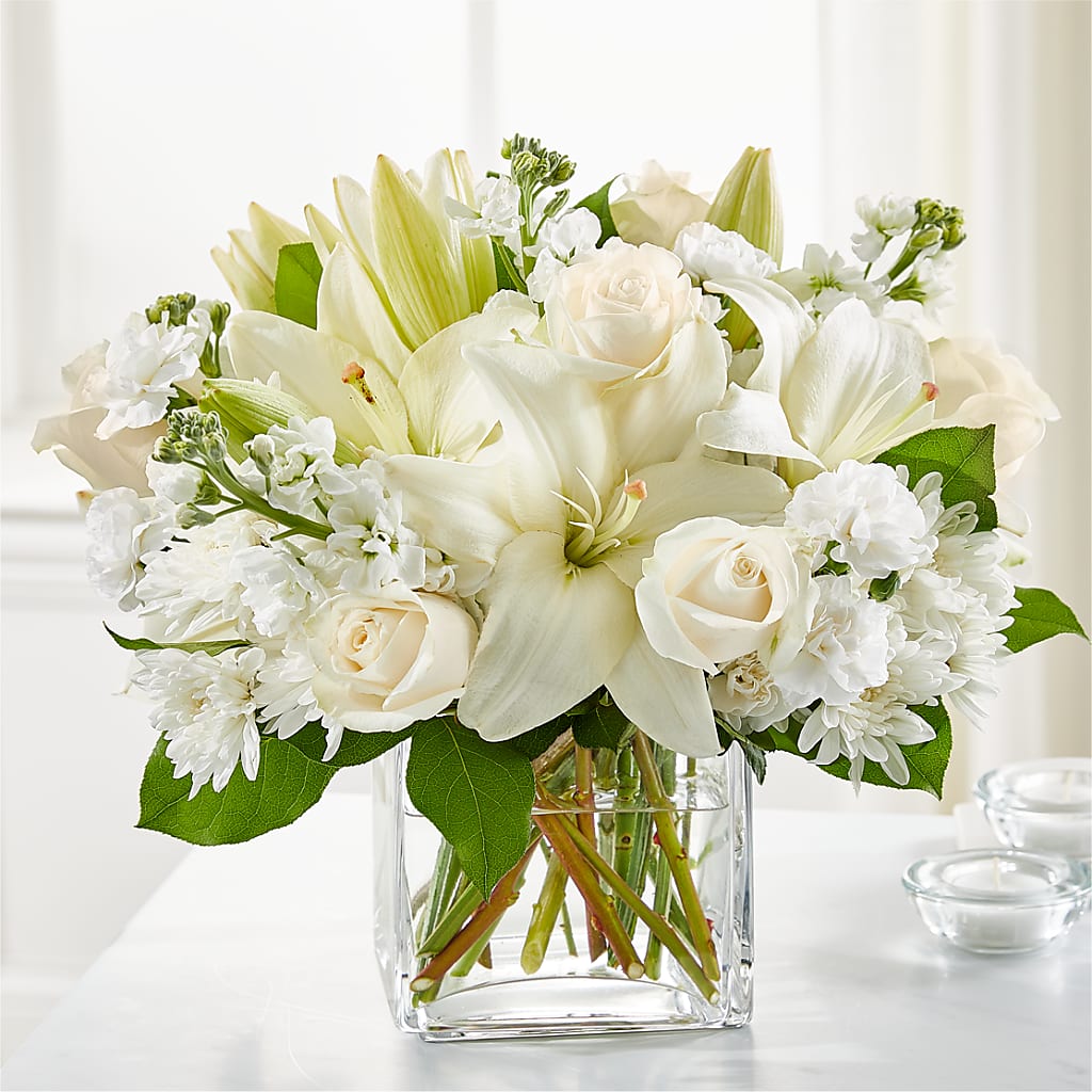 Gentle Breeze Bouquet – Dutch Floral, Edina MO