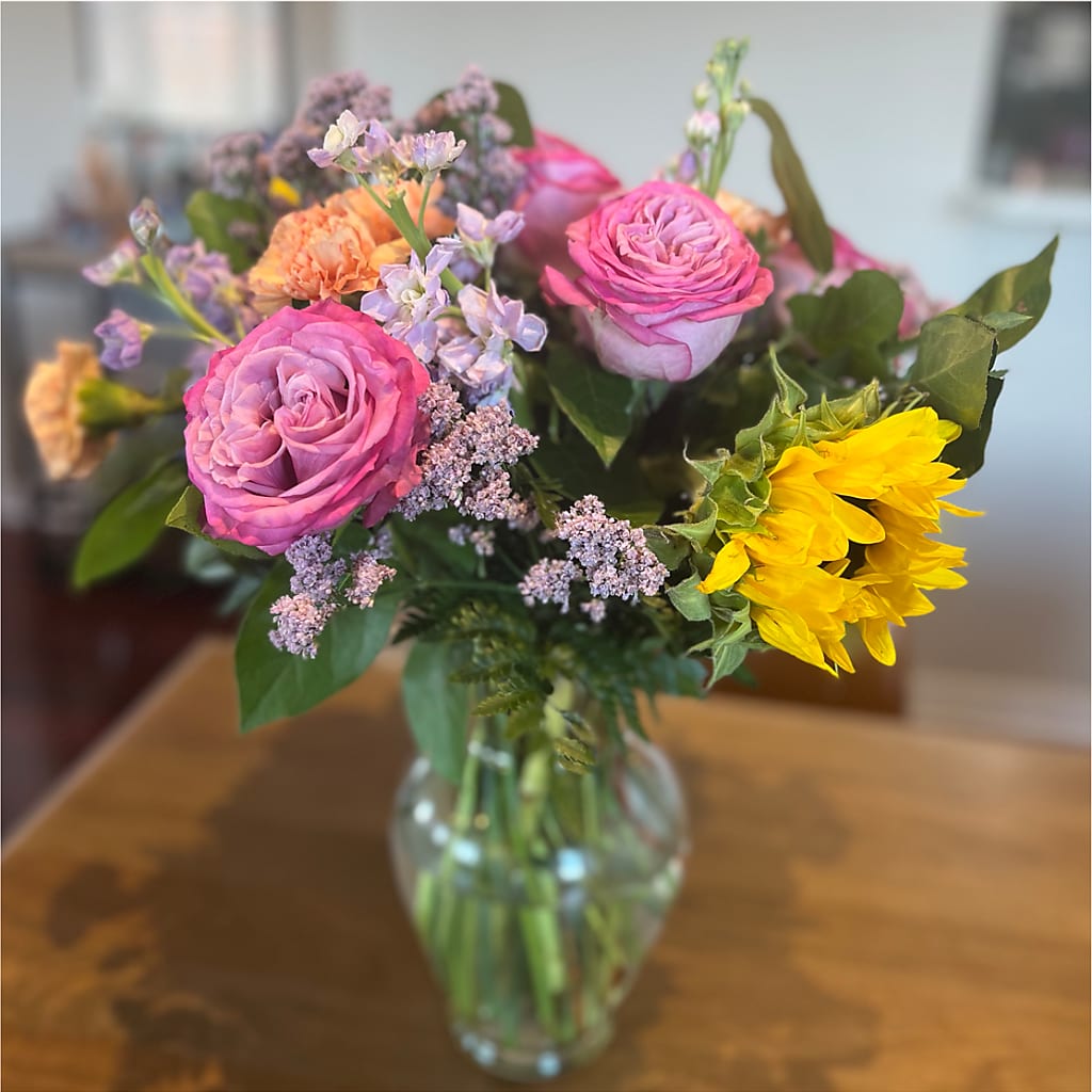 Yellow Brick Road Bouquet – Dutch Floral, Edina MO