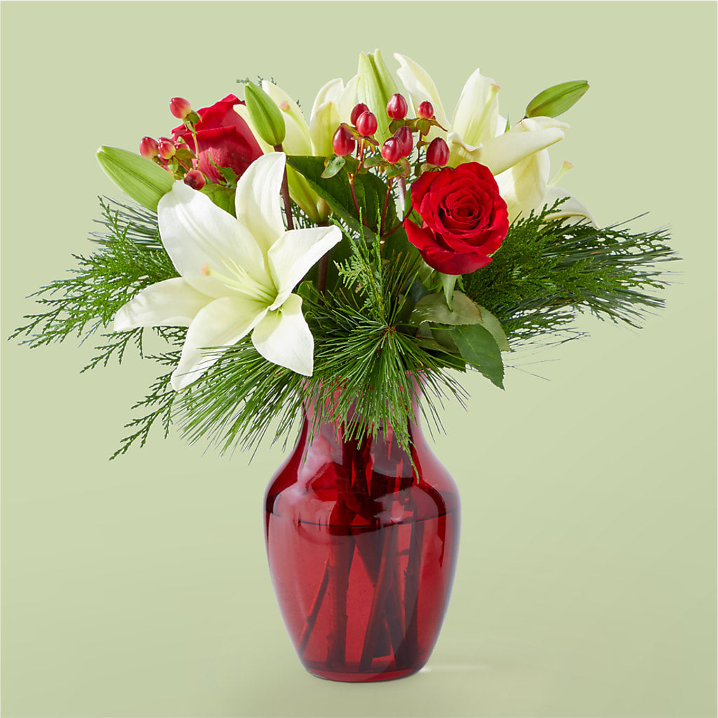 Evergreen Delight Bouquet – Dutch Floral, Edina MO