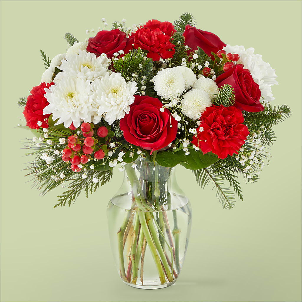 Chance of Flurries Bouquet – Dutch Floral, Edina MO