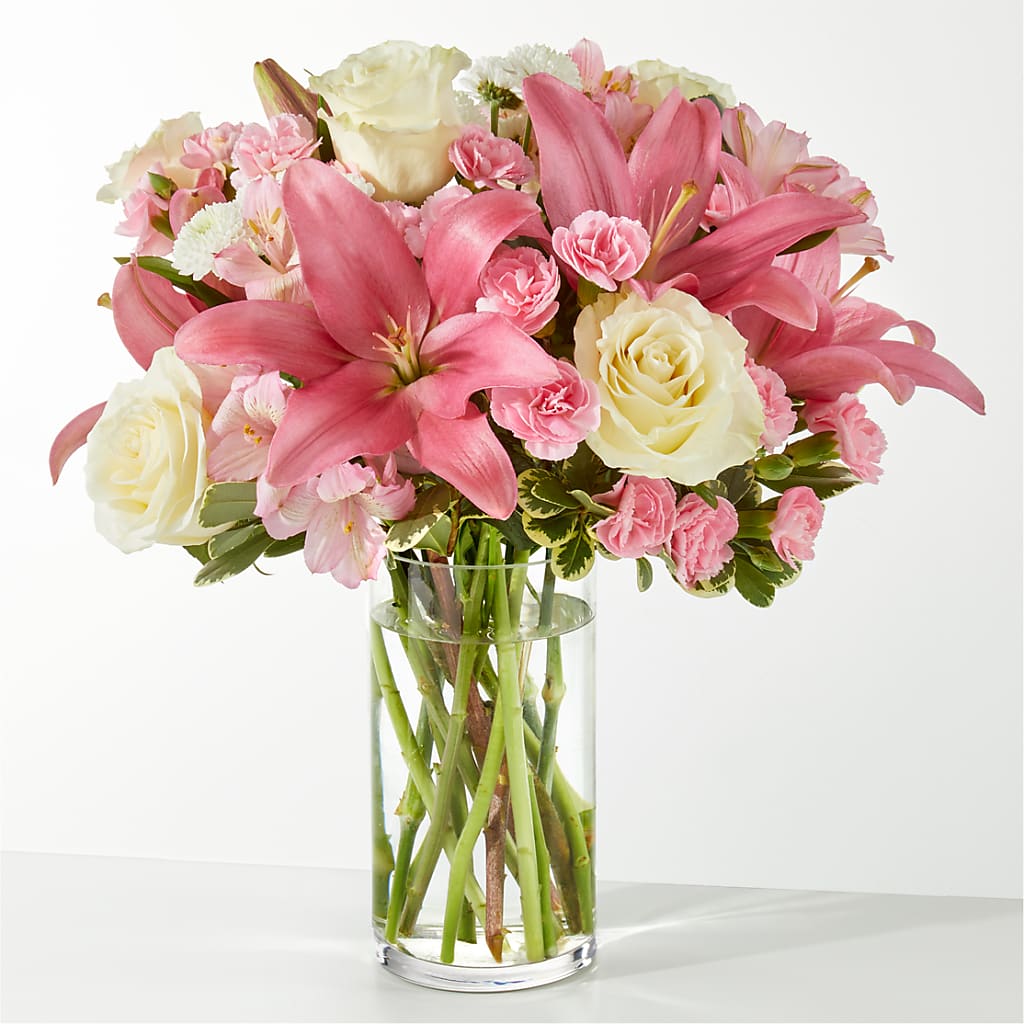 Piece of Cake Bouquet – Dutch Floral, Edina MO