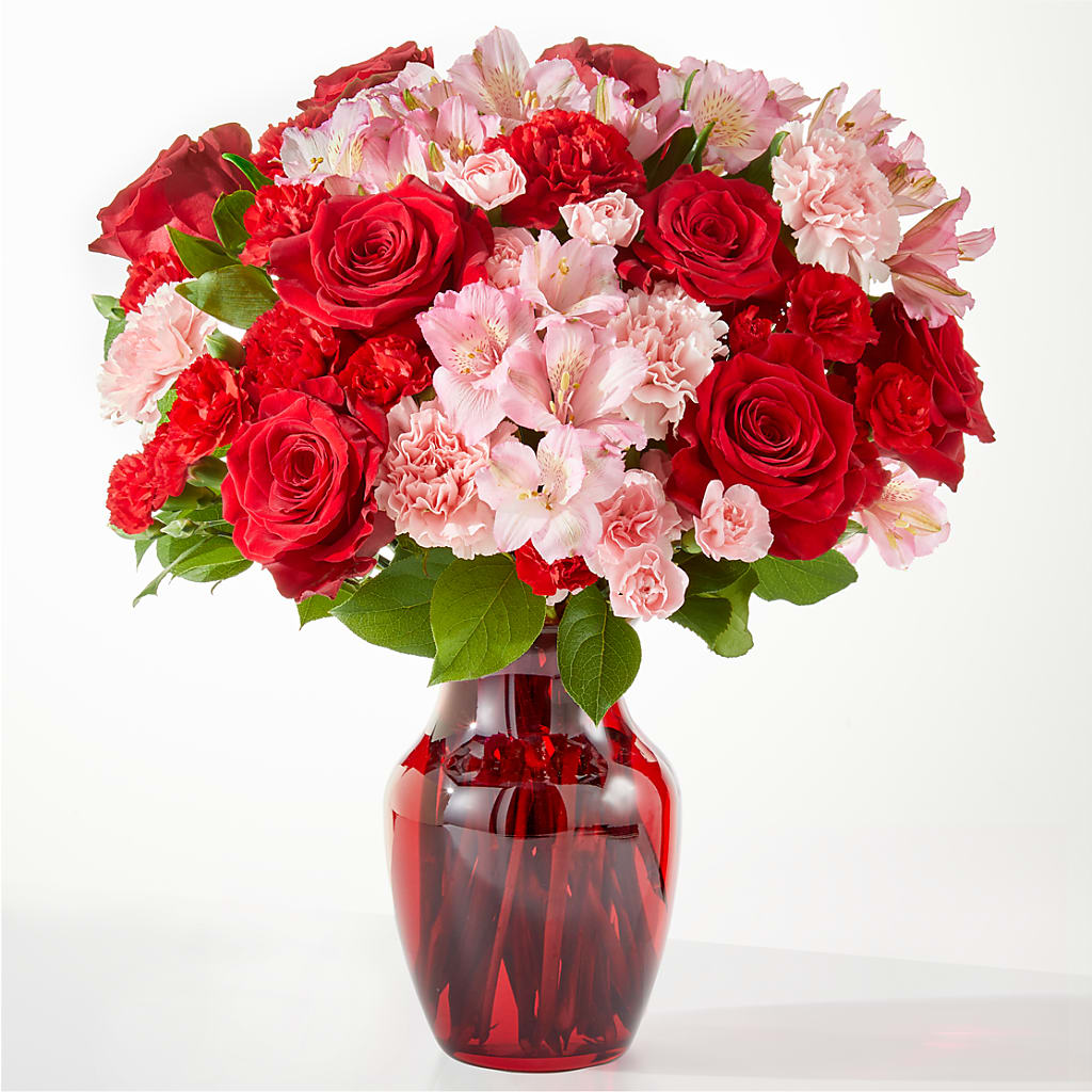 Candy Kisses Bouquet – Dutch Floral, Edina MO