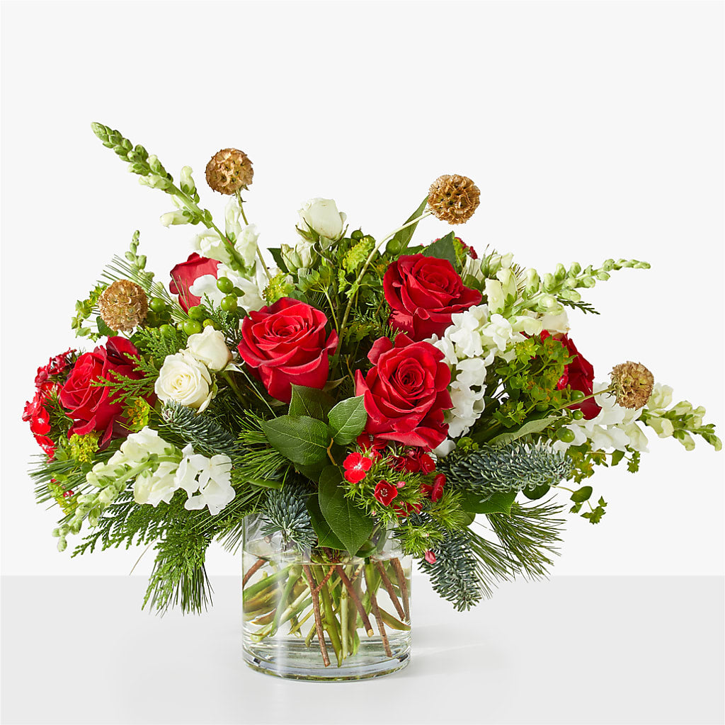 Deck the Halls Bouquet – Dutch Floral, Edina MO