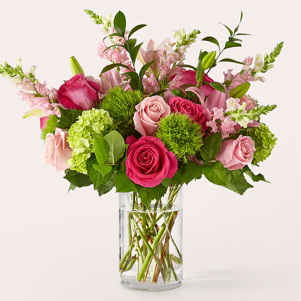 Fit for a Queen Luxury Bouquet – Dutch Floral, Edina MO