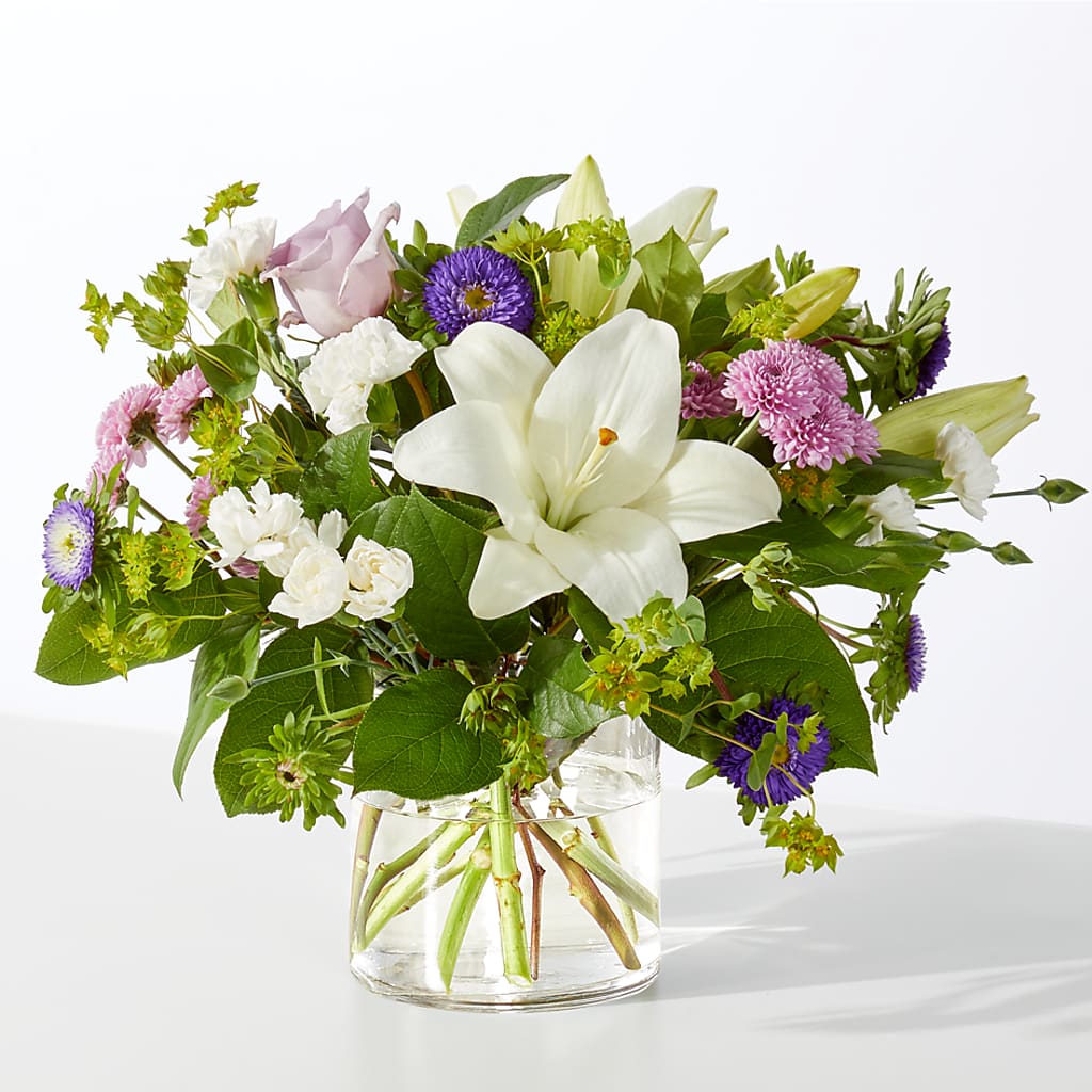 April Showers Bouquet – Dutch Floral, Edina MO
