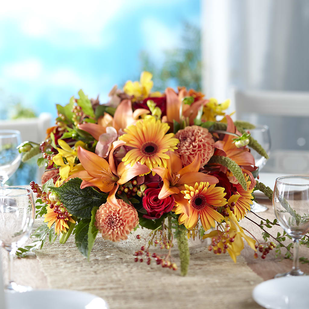 One and Only Centerpiece – Dutch Floral, Edina MO