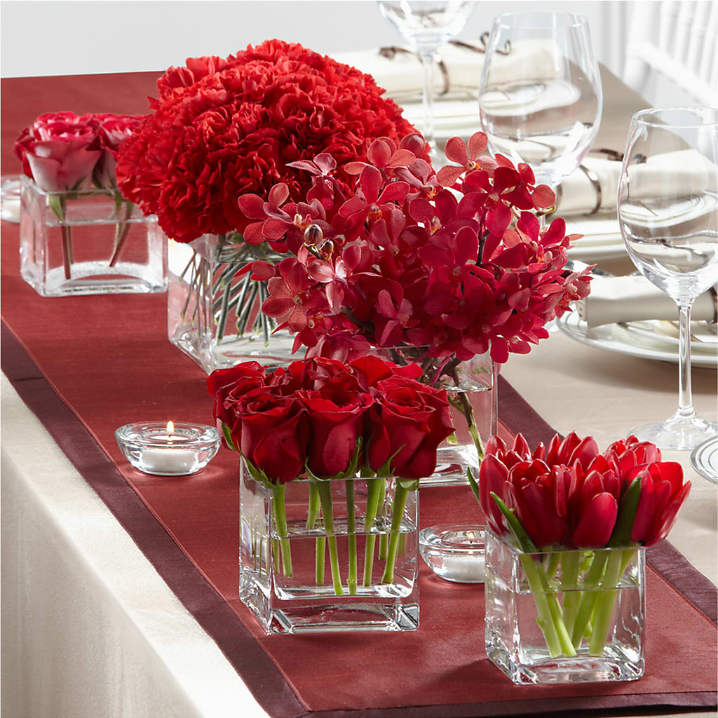 Modern Grace Centerpiece – Dutch Floral, Edina MO