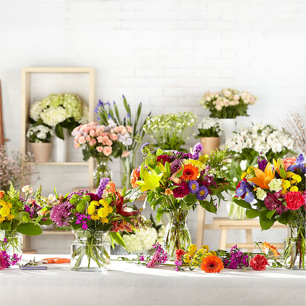 Bold & Bright – A Florist Original –  Dutch Floral, Edina MO