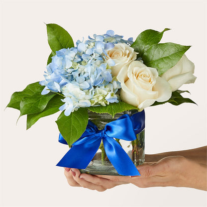 Sky Blue Delight Bouquet –  Dutch Floral, Edina MO