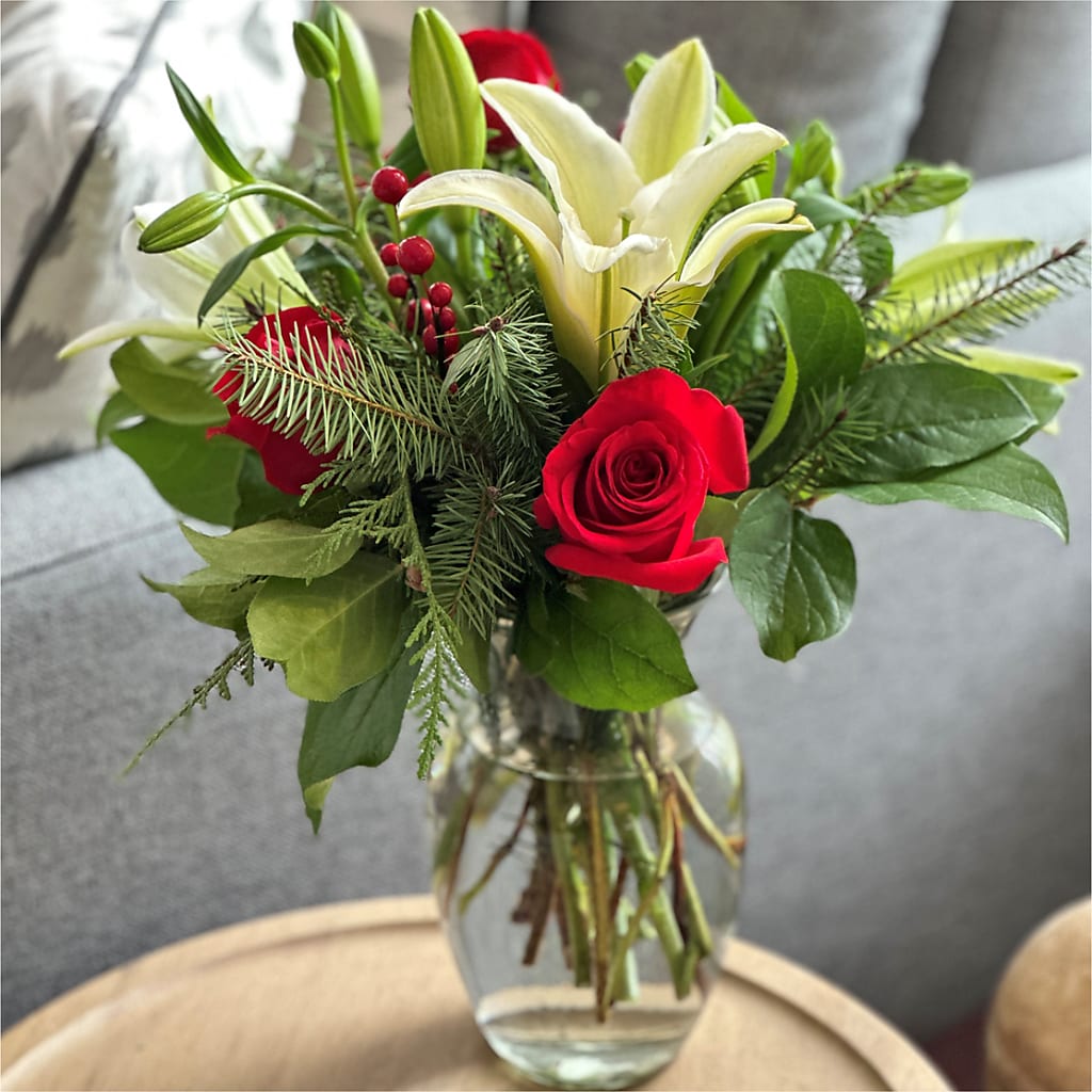 Sparkling Snowflakes Bouquet –  Dutch Floral, Edina MO