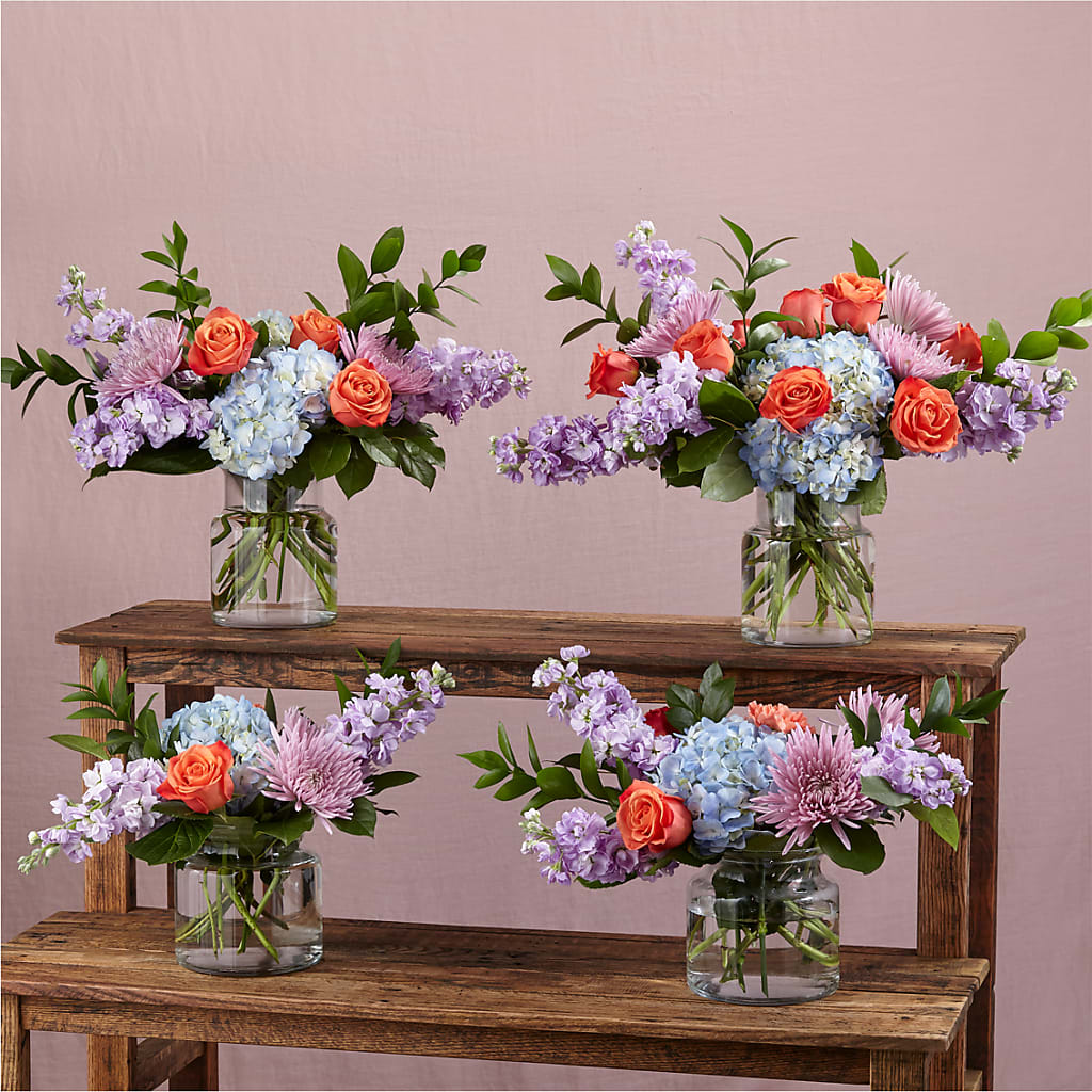 Be Mine Bouquet –  Dutch Floral, Edina MO