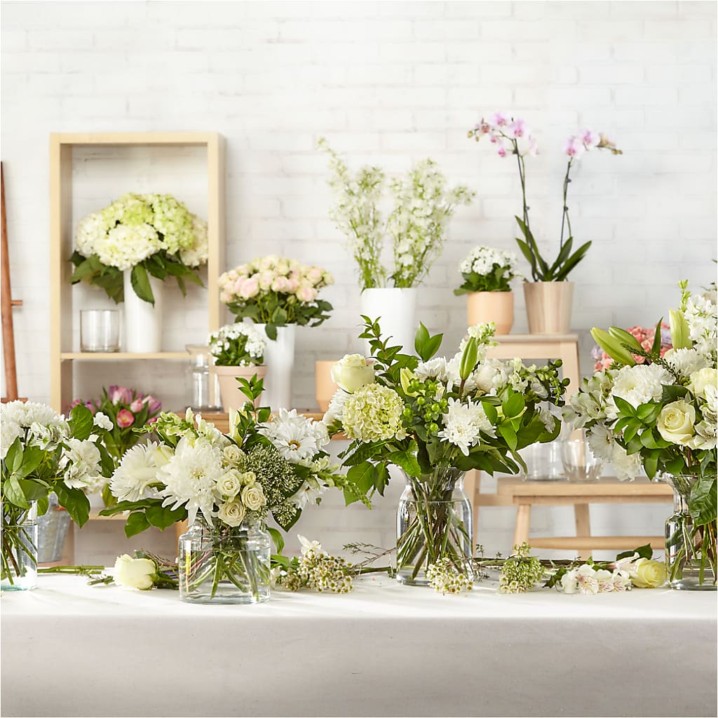 Classic Ivory – A Florist Original –  Dutch Floral, Edina MO