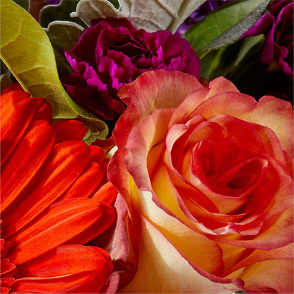 Sangria Bouquet –  Dutch Floral, Edina MO