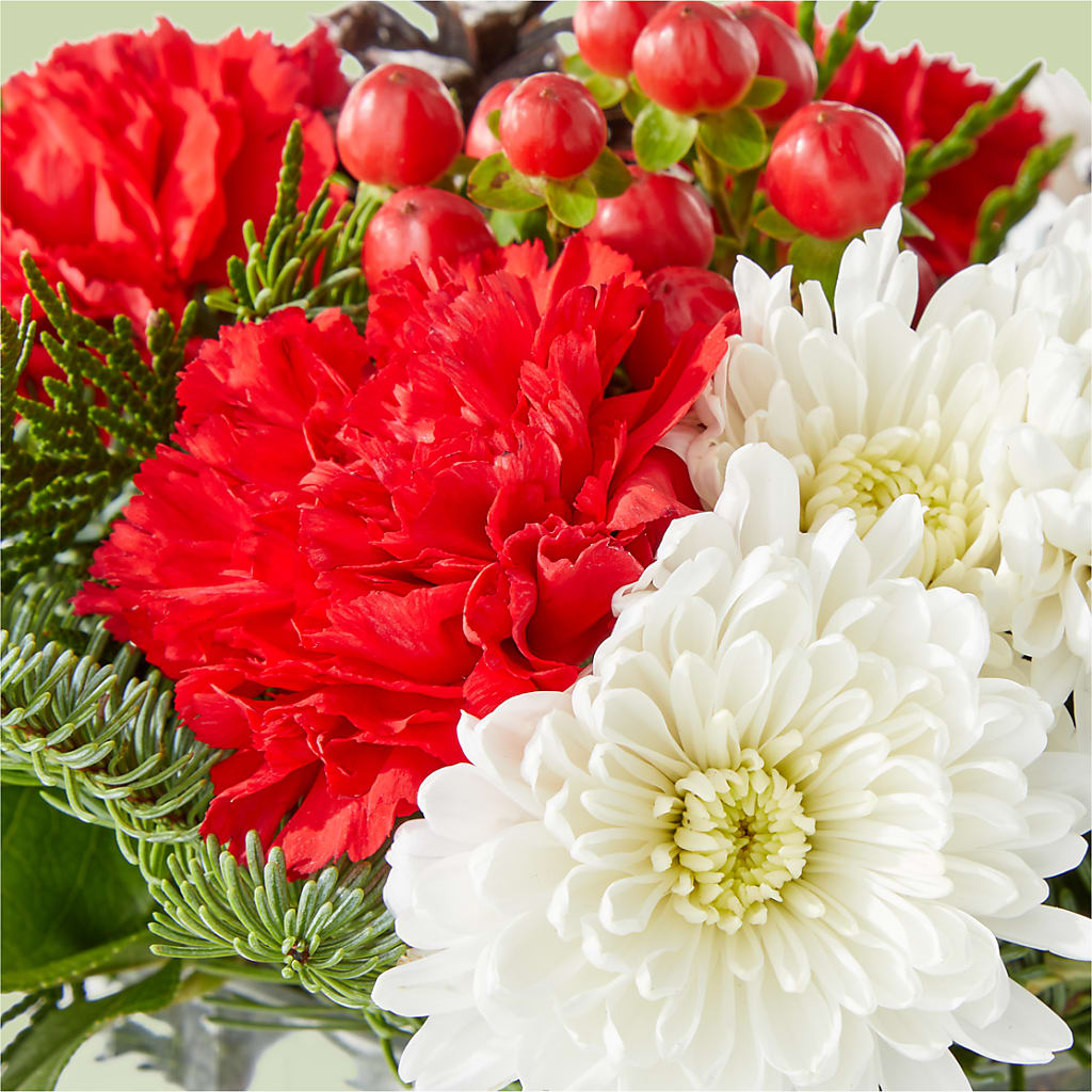 Snow Angel Bouquet –  Dutch Floral, Edina MO