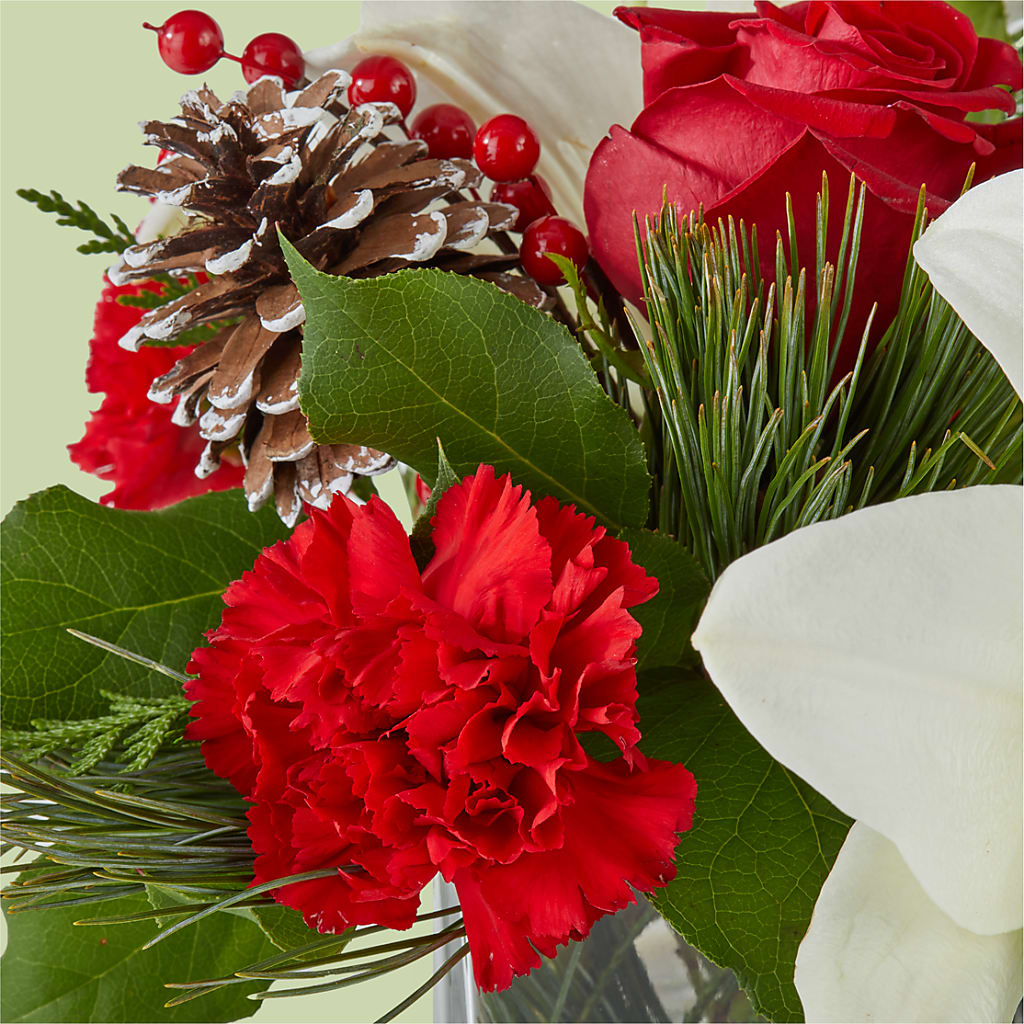 Glistening Icicles Bouquet –  Dutch Floral, Edina MO