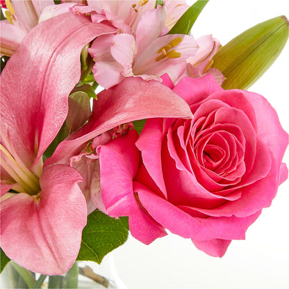 Lots of Love Bouquet –  Dutch Floral, Edina MO
