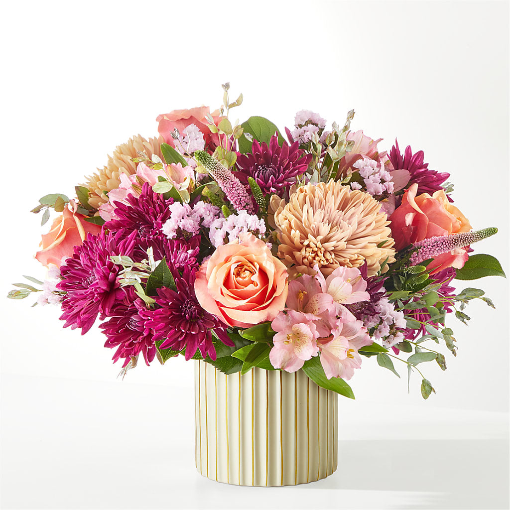Berry Cobbler Bouquet with Ivory Vase –  Dutch Floral, Edina MO